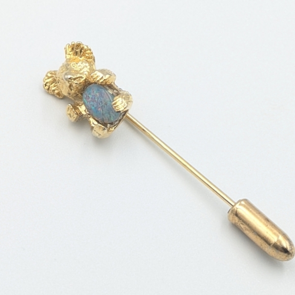 5/25$  Qantas Airlines gold tone koala stick pin with faux opal